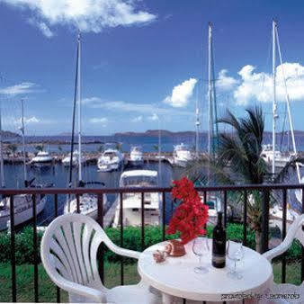 Crystal Cove Beach Resort By Antilles Resorts Smith Bay  外观 照片